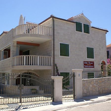 Apartments By The Sea Supetar, Brac - 4274 Экстерьер фото