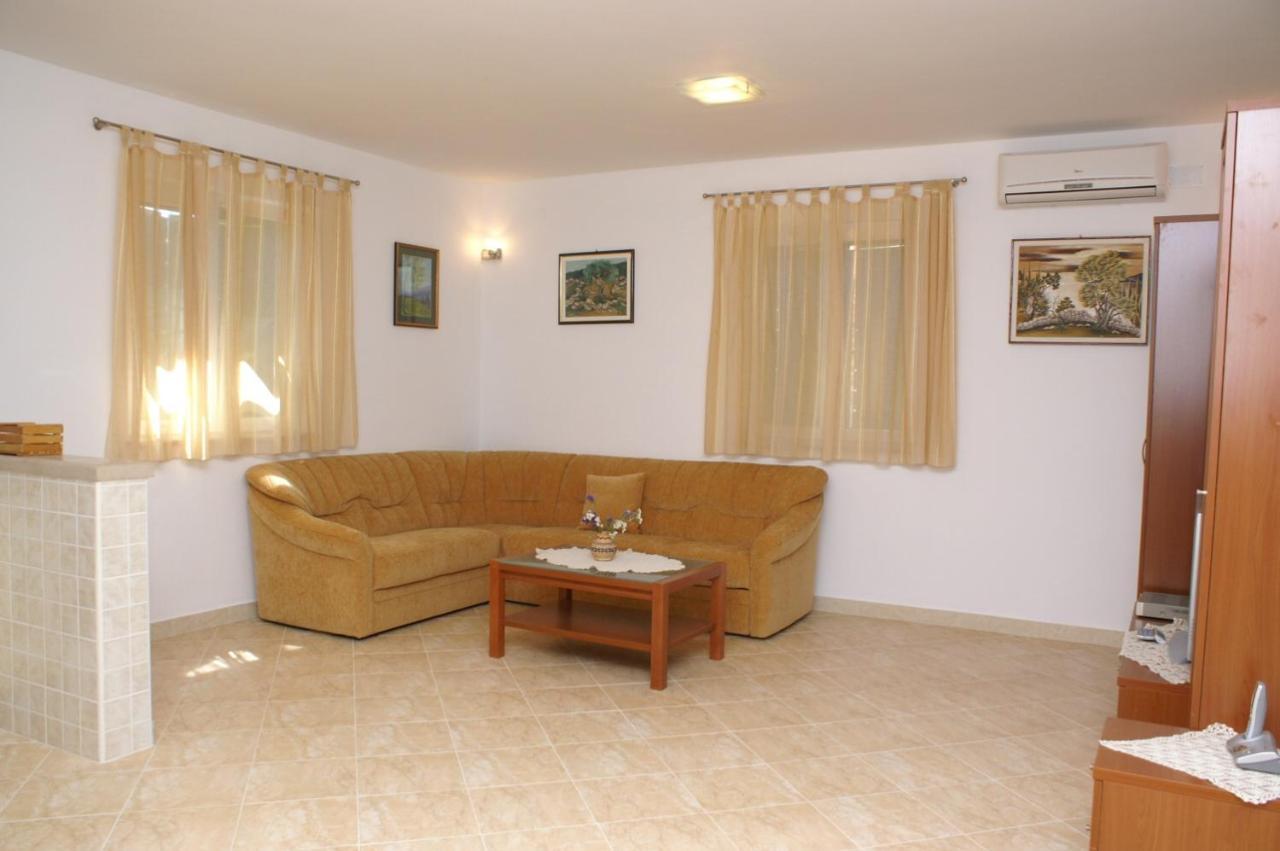 Apartments By The Sea Supetar, Brac - 4274 Экстерьер фото