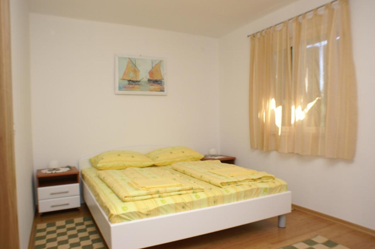 Apartments By The Sea Supetar, Brac - 4274 Экстерьер фото