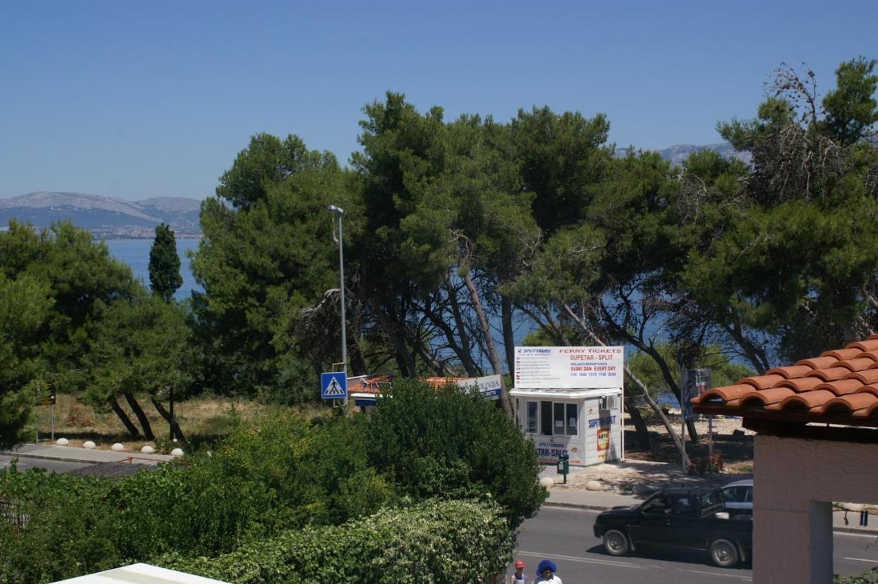 Apartments By The Sea Supetar, Brac - 4274 Экстерьер фото